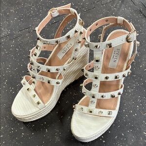 Steve Madden White Studded Strappy Espadrille Wedges